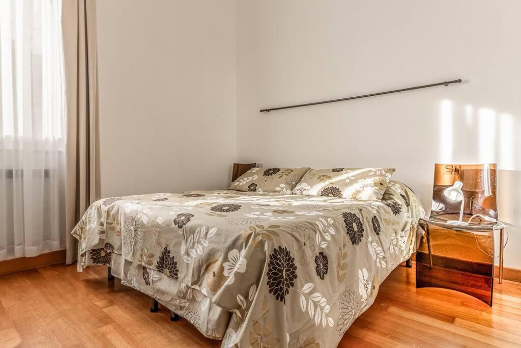 Apartament Three Floors *