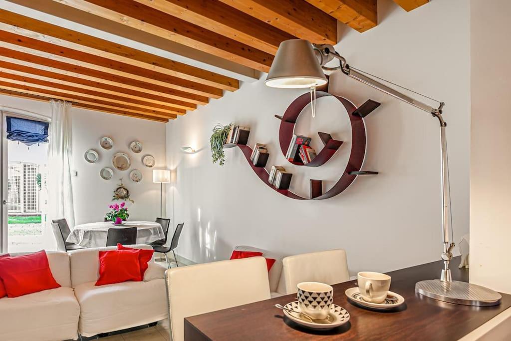 Three Floors Apartament *
